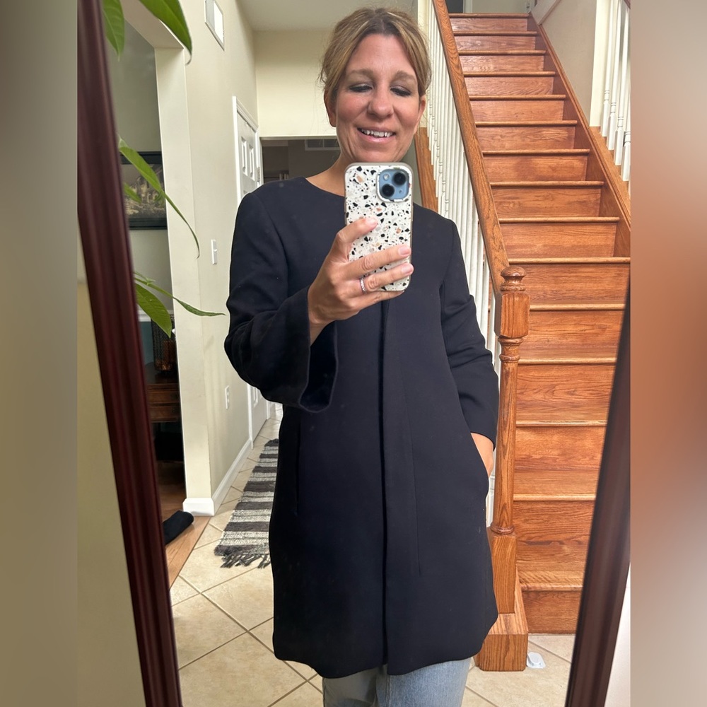 H&M navy blue coat; size 6 - Picture 3 of 8